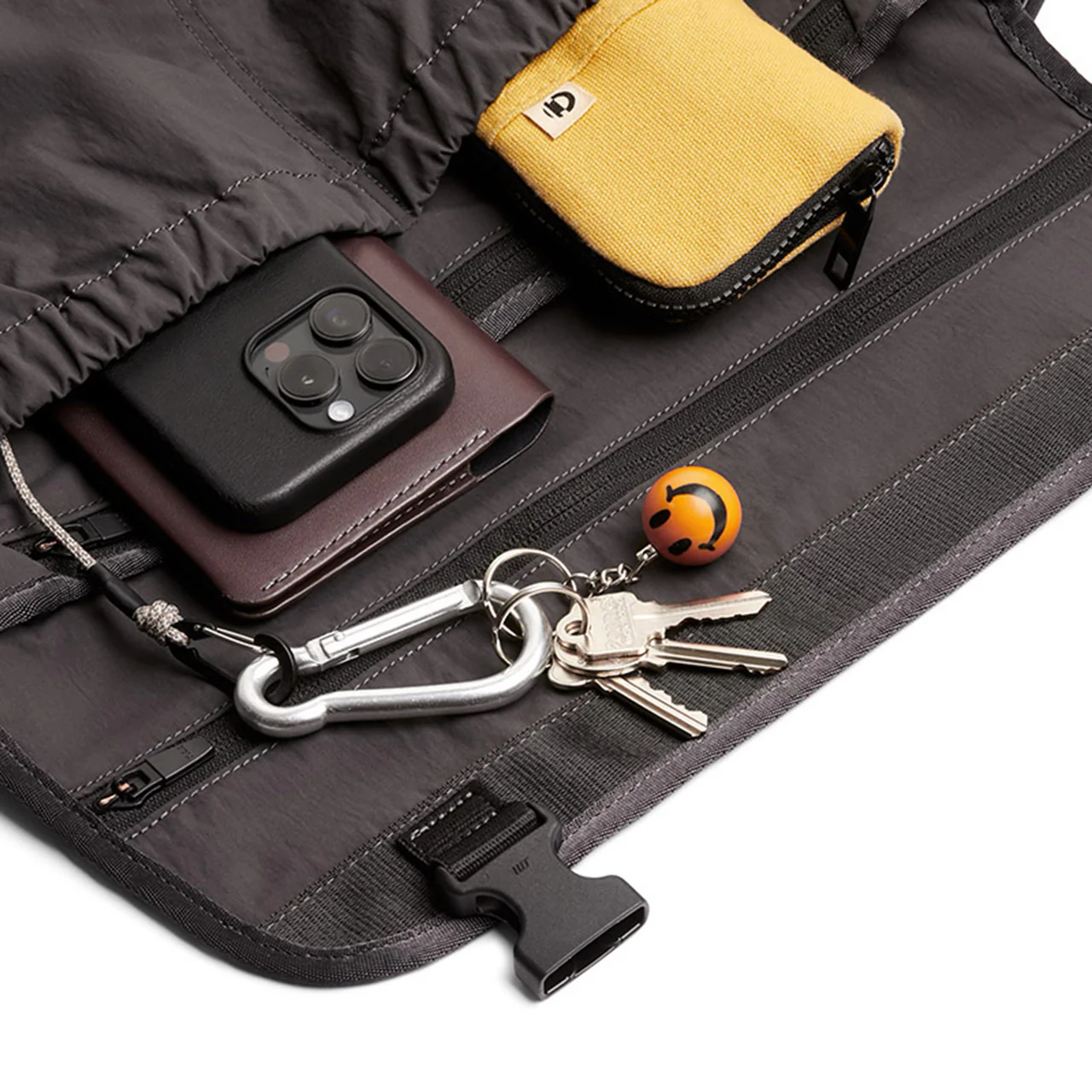 Cinch Messenger Bag 12L - Image 11