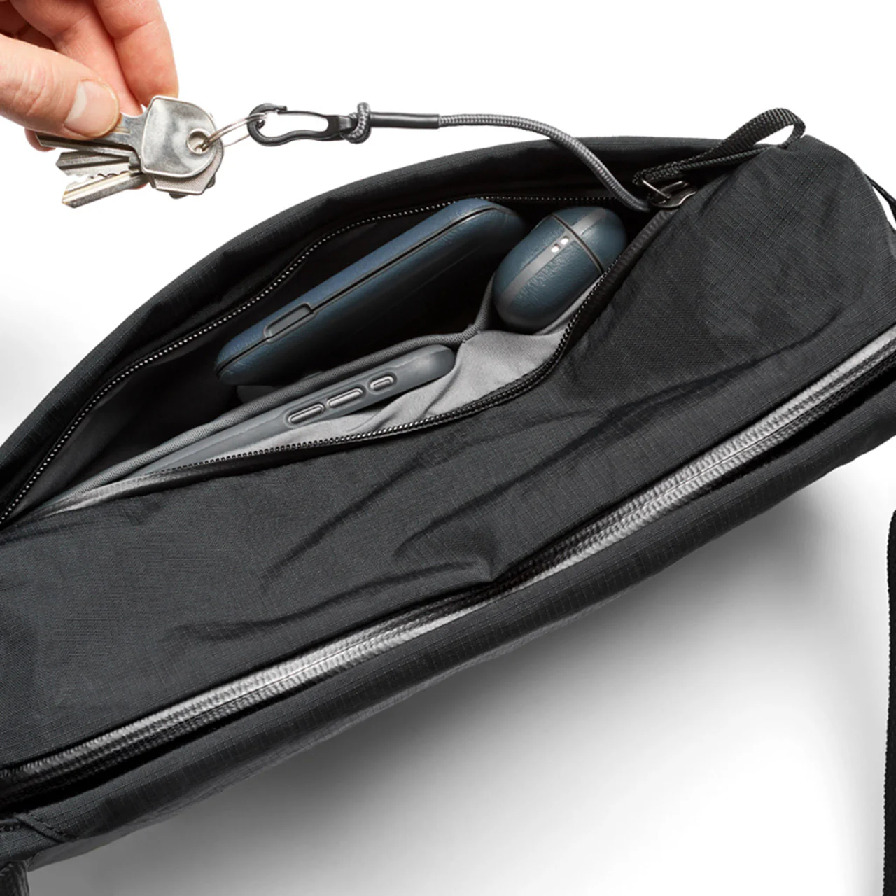 Venture Sling 9L - Image 16