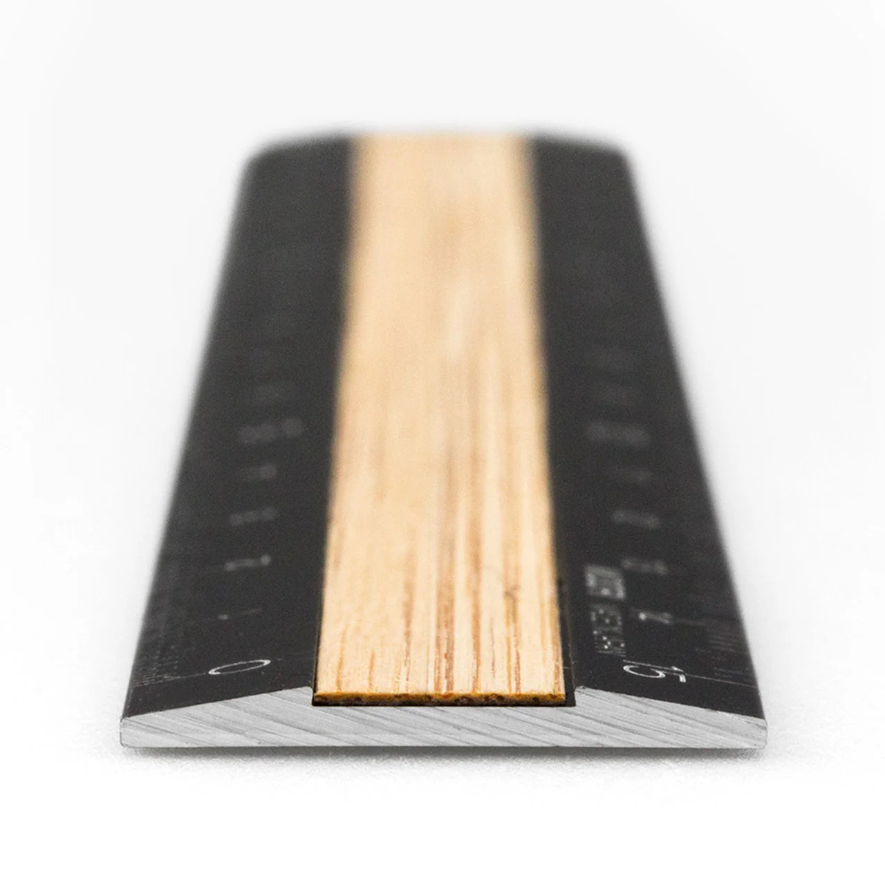 Aluminium Ruler with Wood Insert 15cm - Image 4