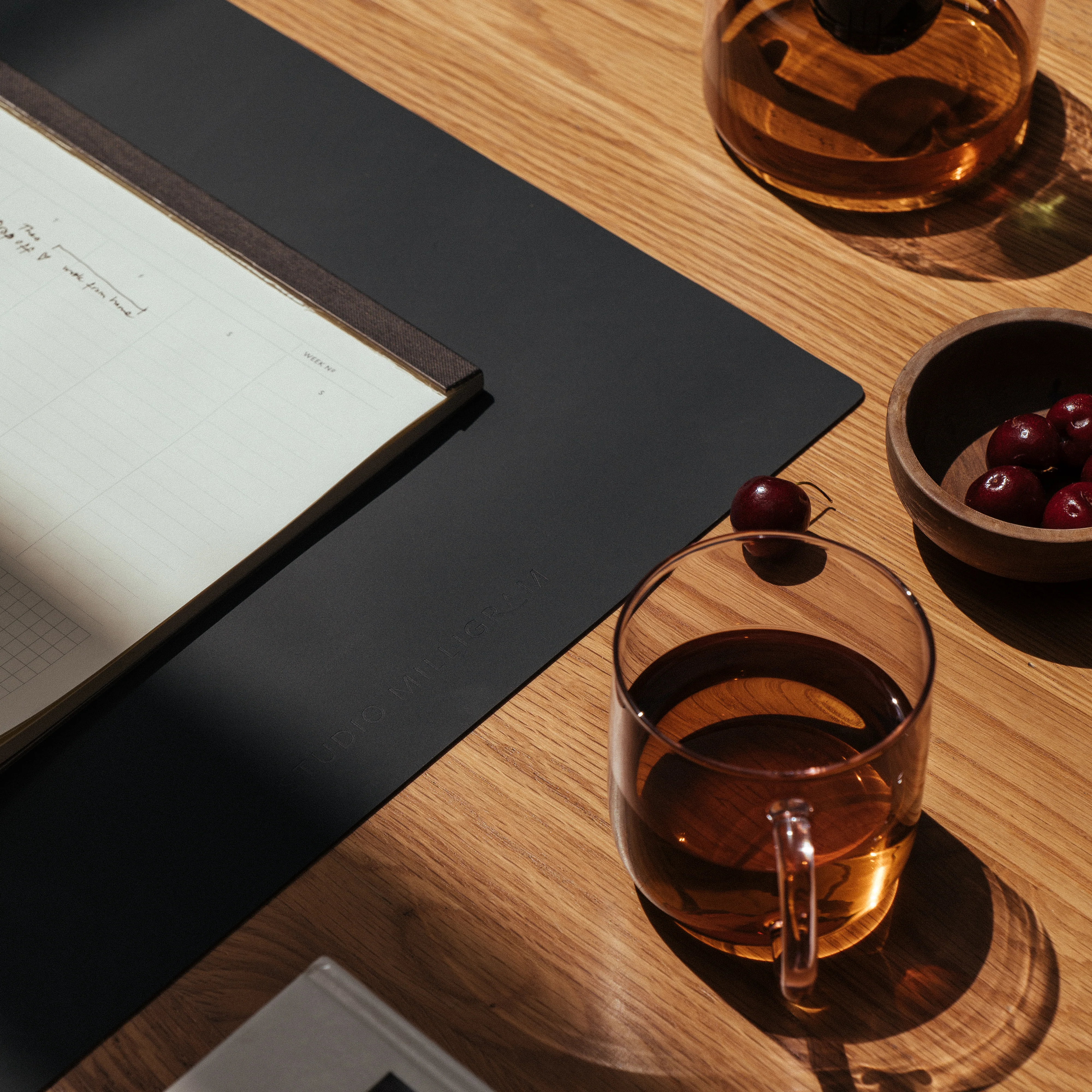 Recycled Leather Desk Mat Large - Image 9