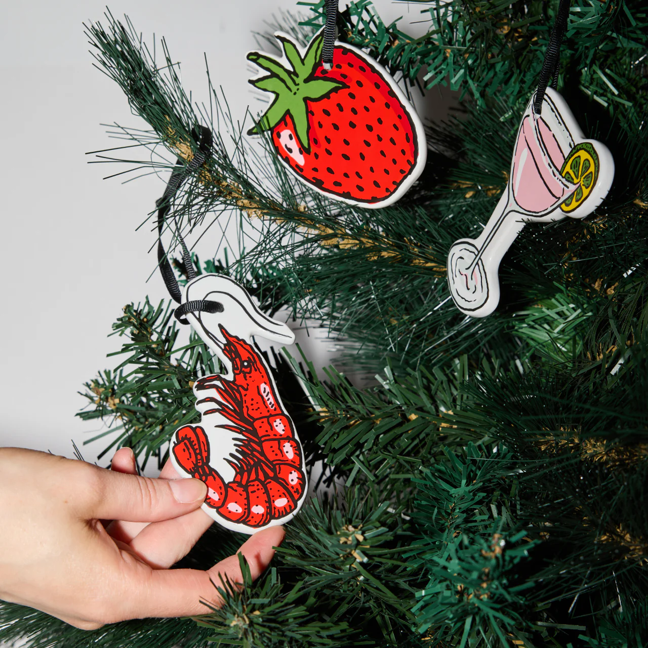 Strawberry Flat Ceramic Decoration - Image 2
