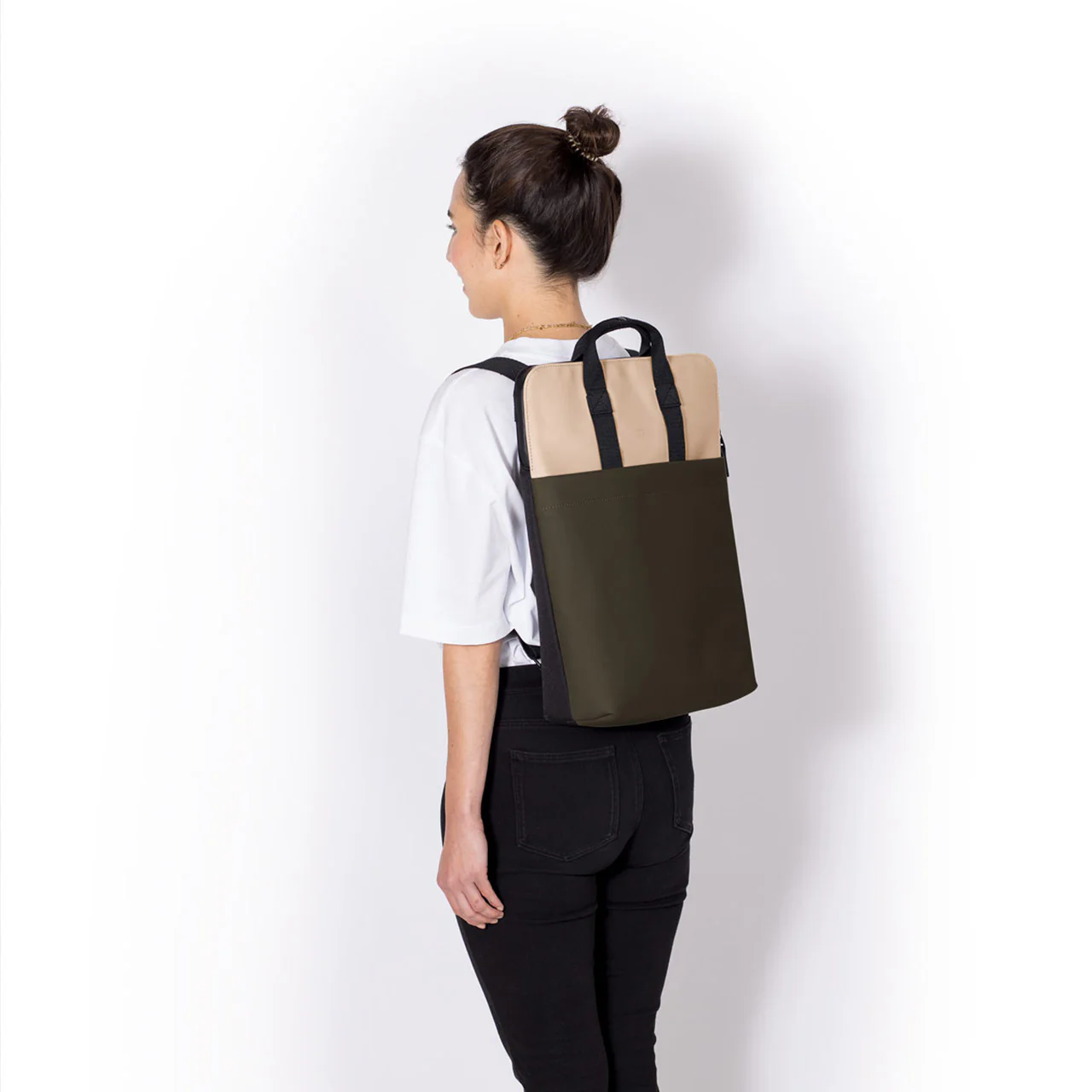 Masao Backpack Medium 14L - Image 23